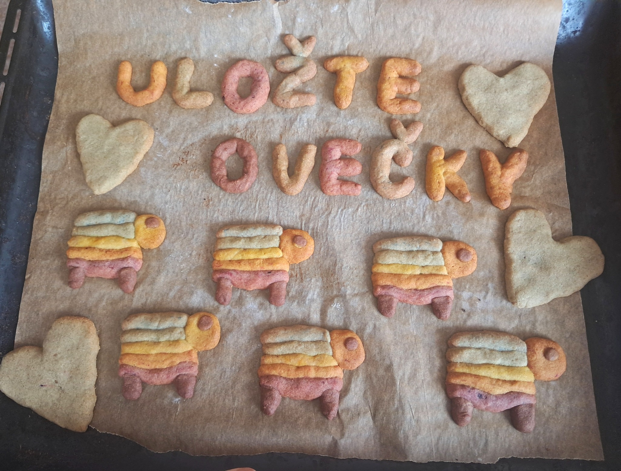 Featured image for “Ovečkové sušenky z lineckého těsta”